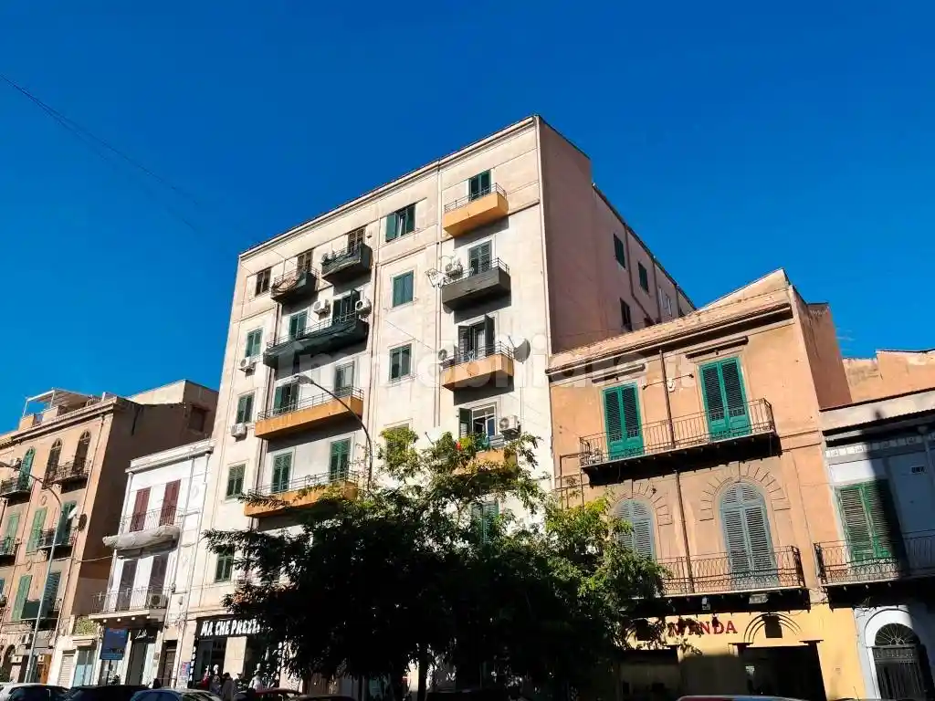 Appartamento in vendita a Palermo