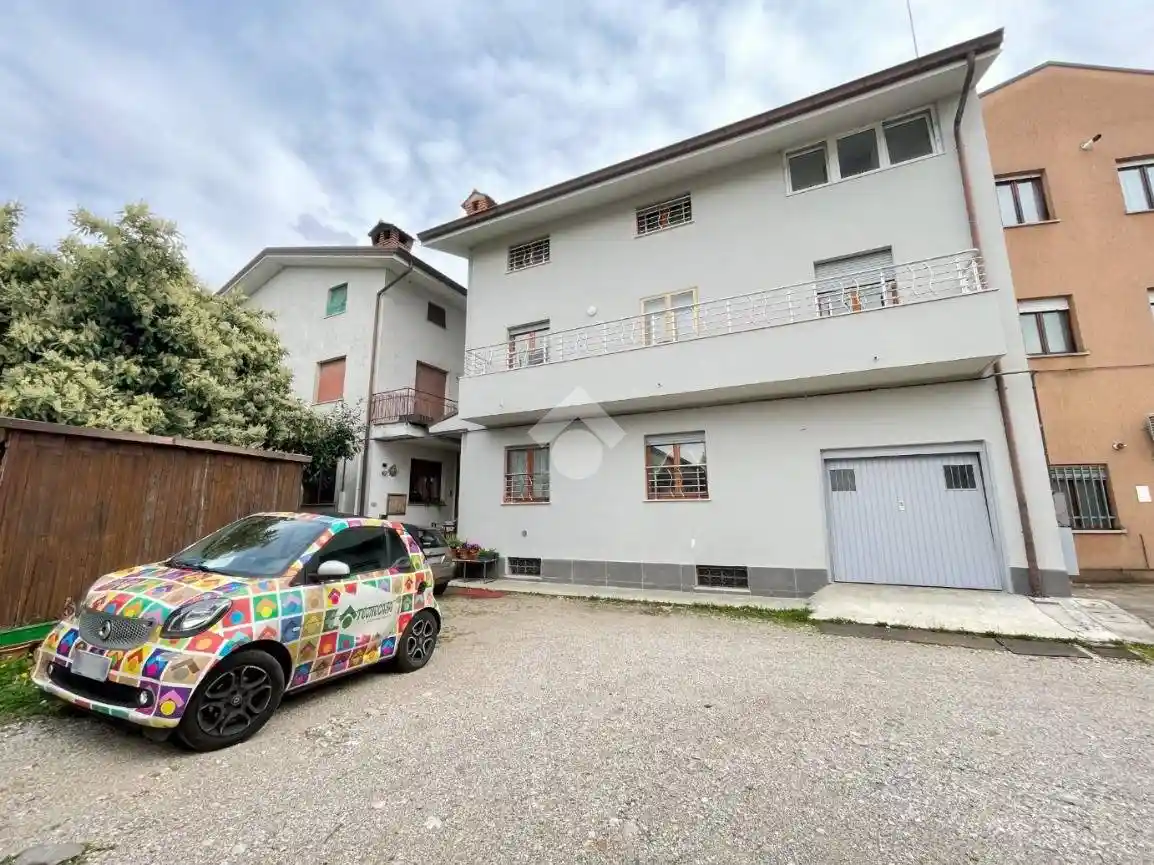 Casa indipendente in vendita a Tarcento
