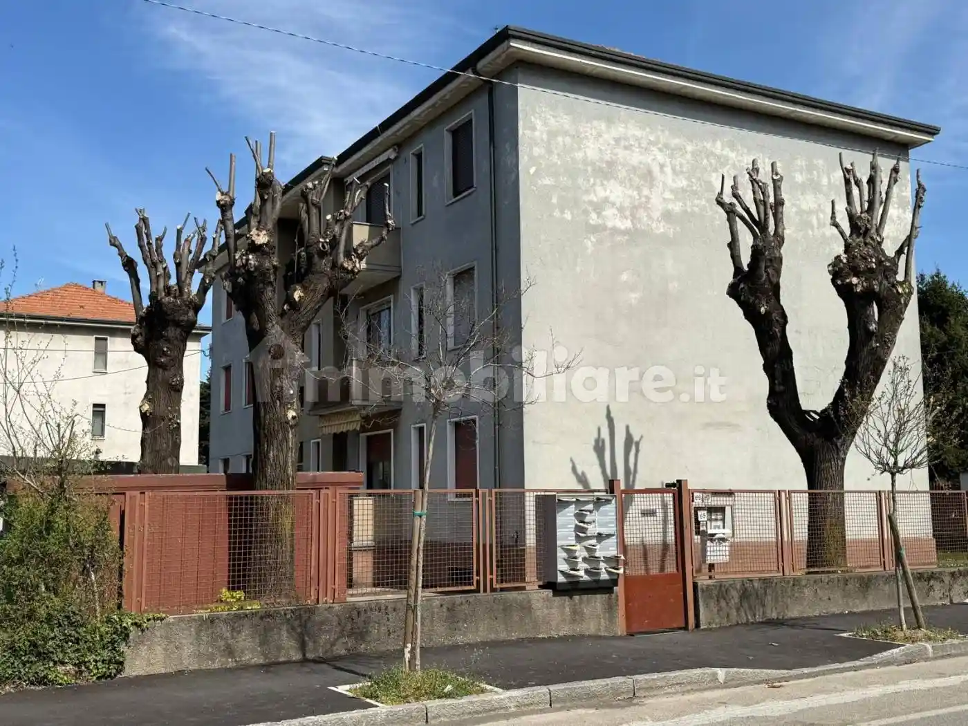 Appartamento in vendita a Varedo