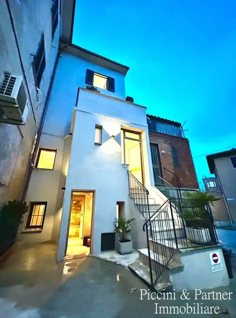 Casa indipendente in vendita a Castiglione del Lago