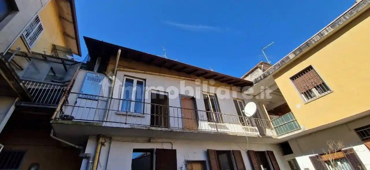 Appartamento in vendita a Venegono Inferiore