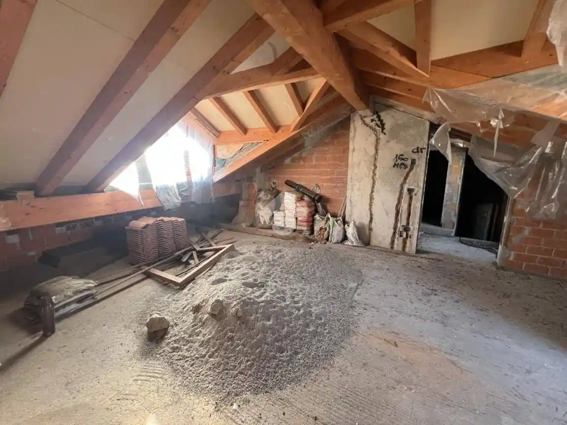 Rustico - Casale in vendita a Malnate