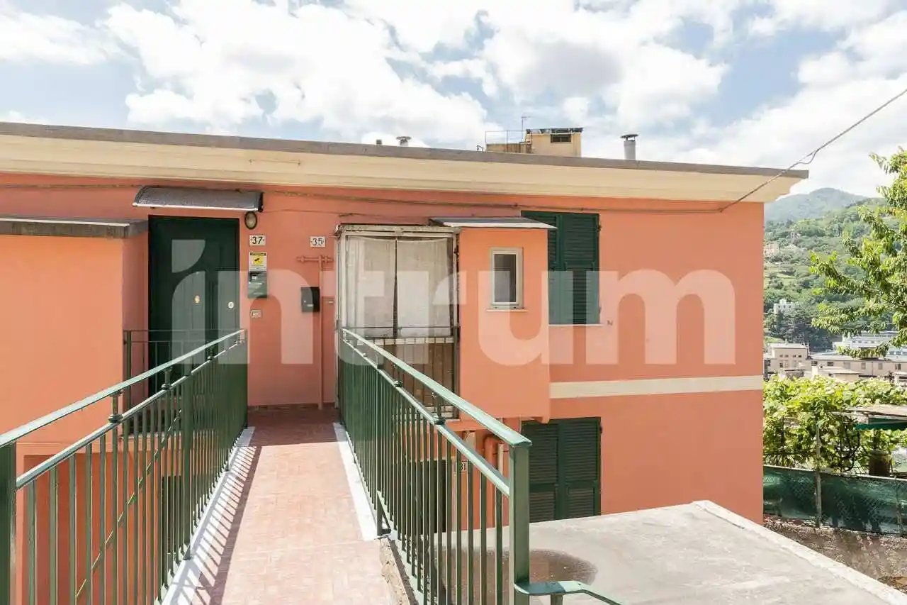 Appartamento in vendita a Genova