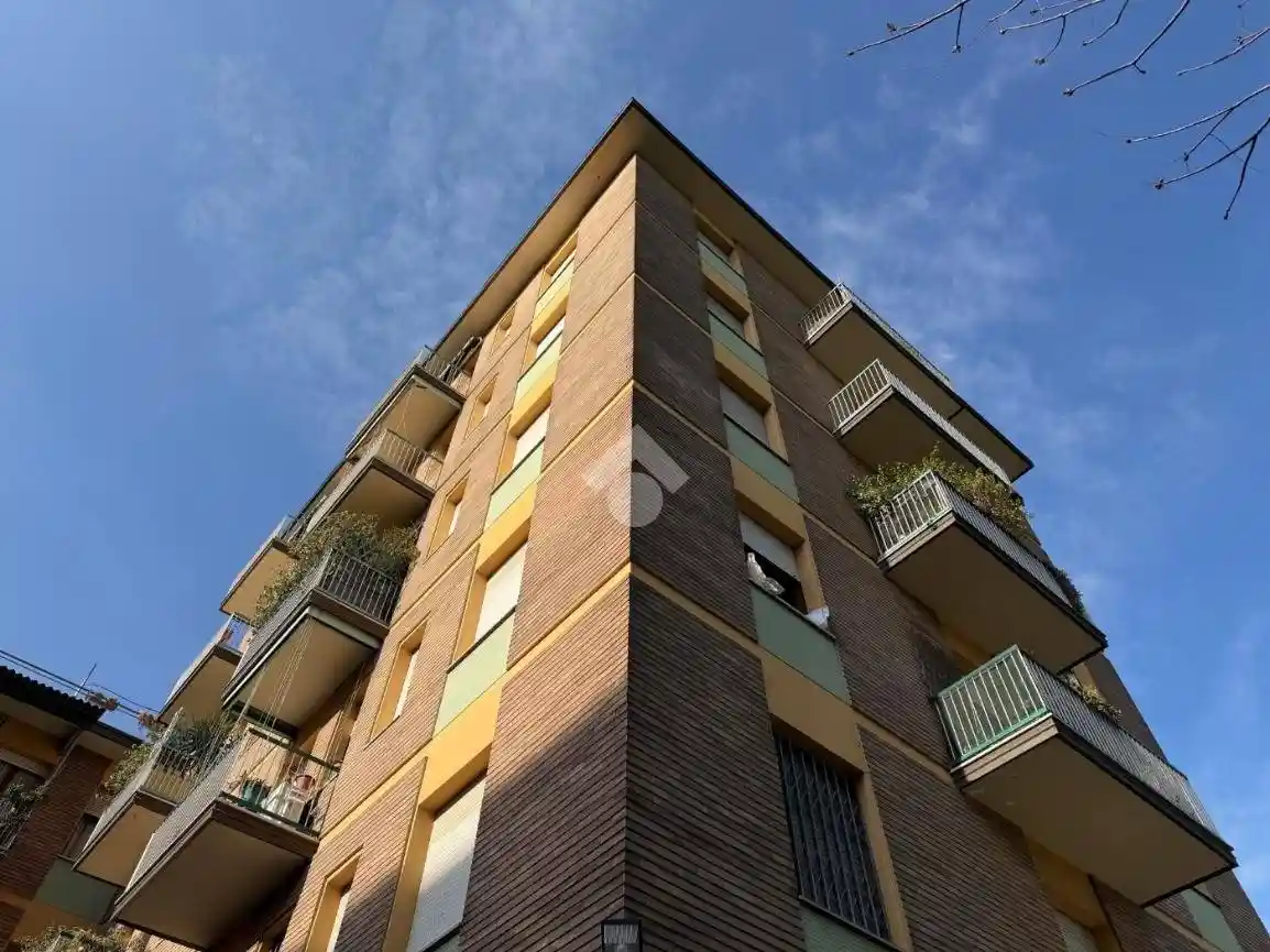 Appartamento in vendita a Bologna