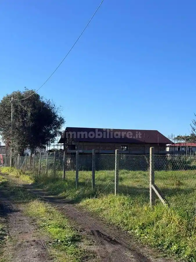 Villa in vendita a Latina