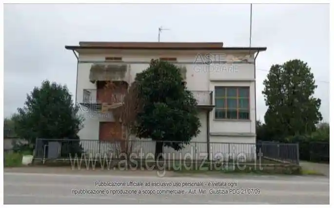 Appartamento in vendita a Larciano