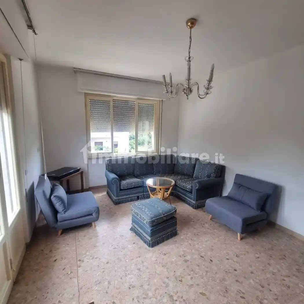 Appartamento in affitto a Massa