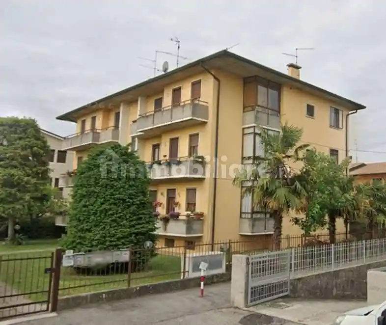 Appartamento in vendita a Lonigo