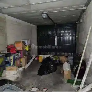 Appartamento in vendita a Villasanta