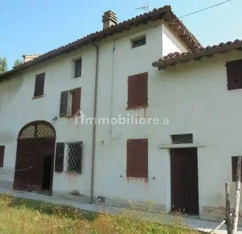 Rustico - Casale in vendita a Campagnola Emilia
