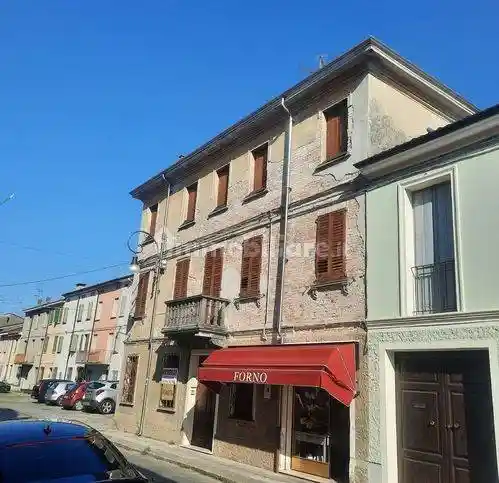 Villa in vendita a Gualtieri