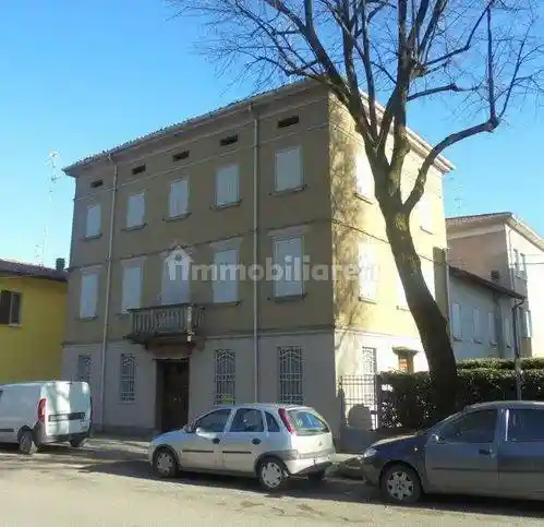 Casa indipendente in vendita a Campagnola Emilia