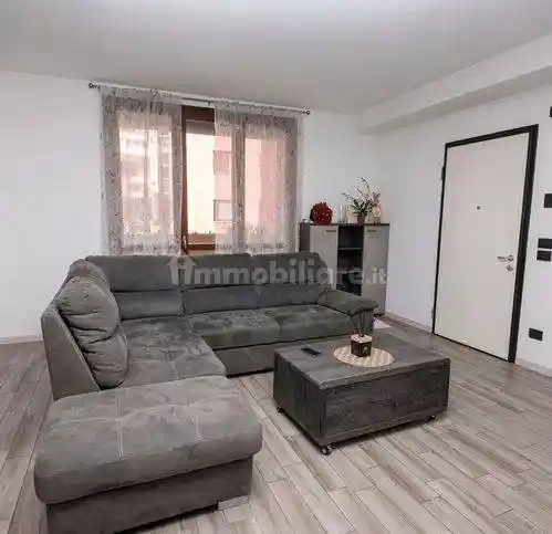 Appartamento in vendita a Desio