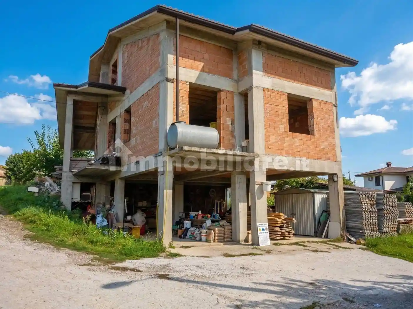 Villa in vendita a San Giovanni Incarico