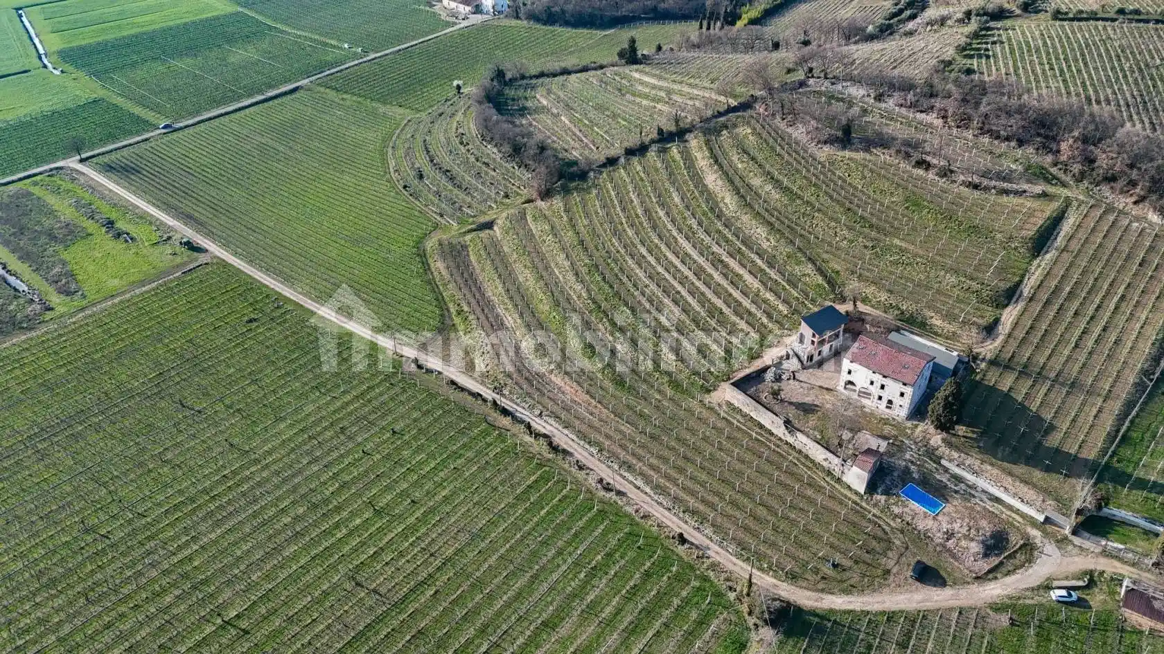 Rustico - Casale in vendita a San Martino Buon Albergo