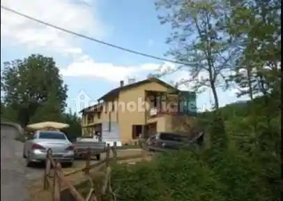 Appartamento in vendita a Monchio delle Corti