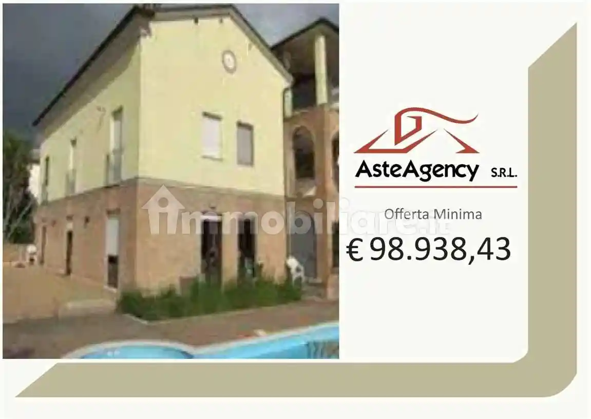 Appartamento in vendita a Loro Piceno