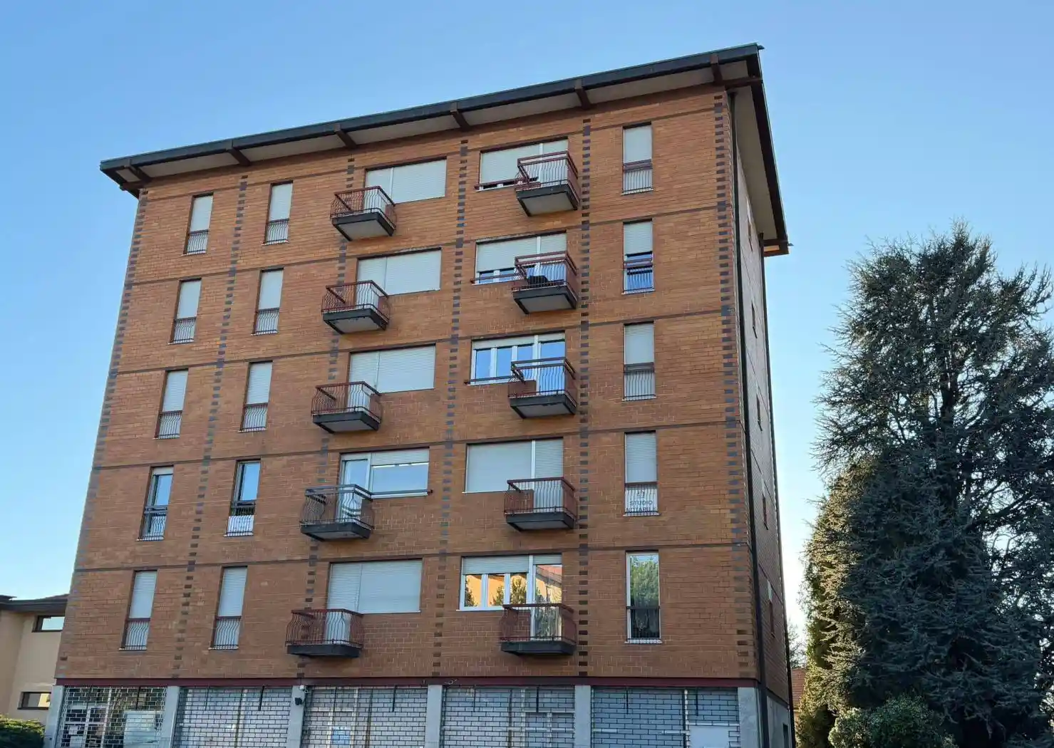 Appartamento in vendita a Caronno Varesino