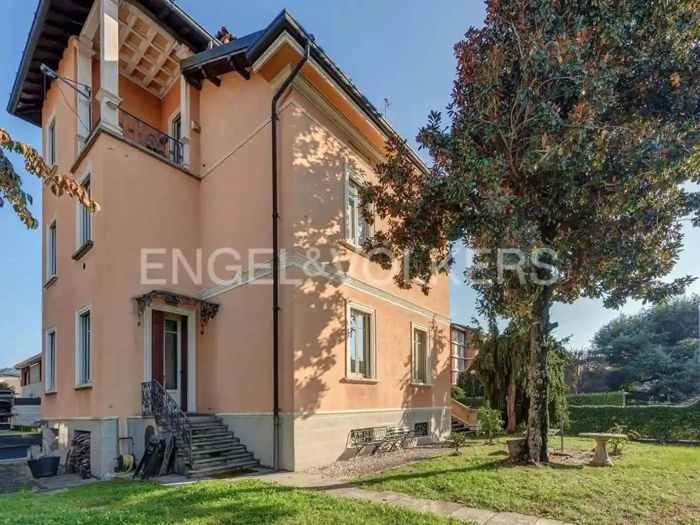 Villa - foto 2