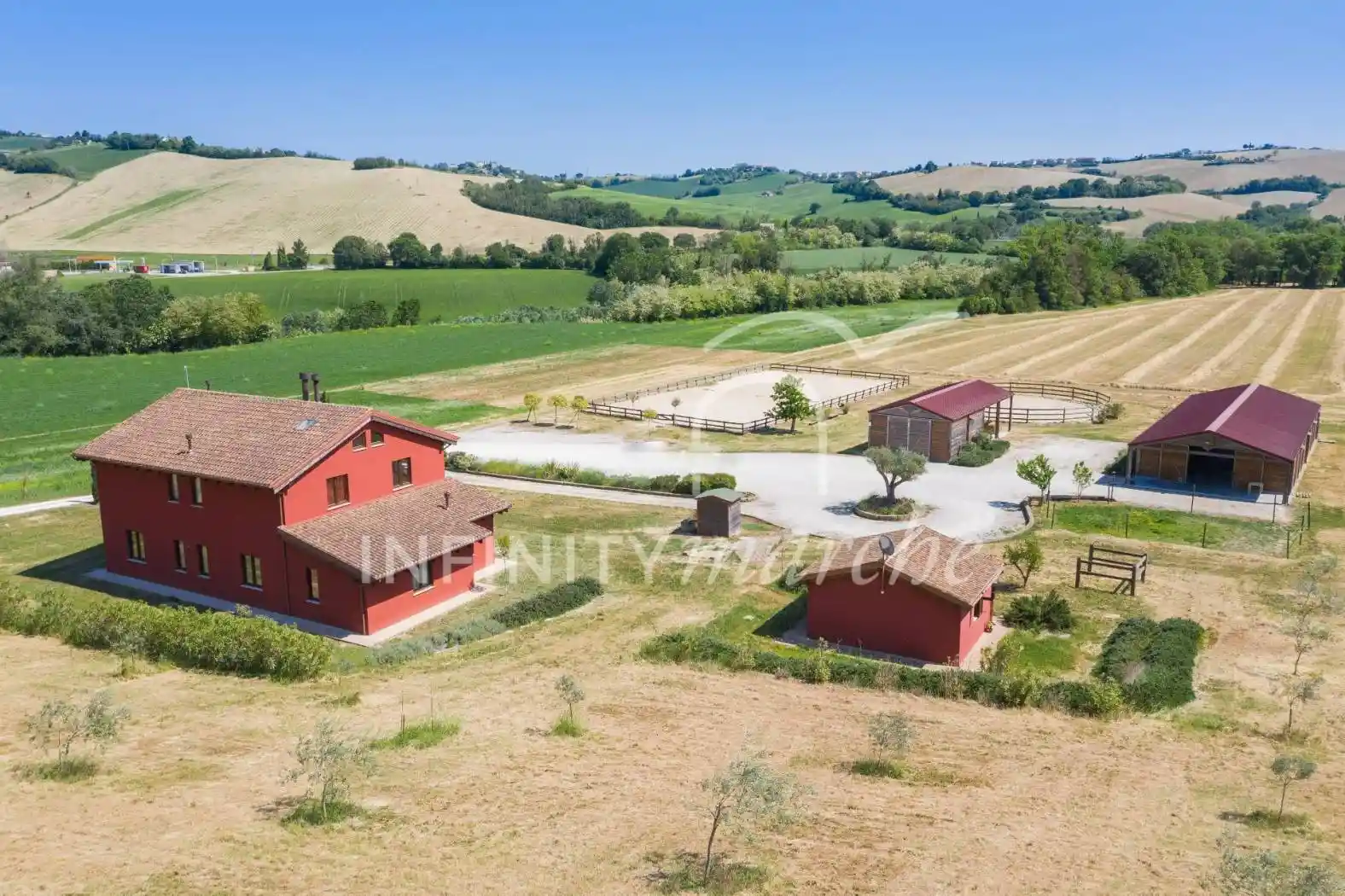 Rustico - Casale in vendita a Montegranaro