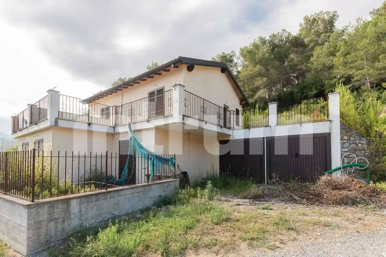 Casa indipendente in vendita a Andora