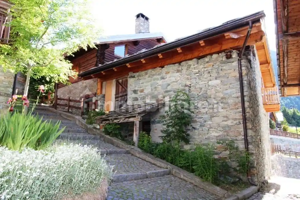 Rustico - Casale in vendita a La Magdeleine