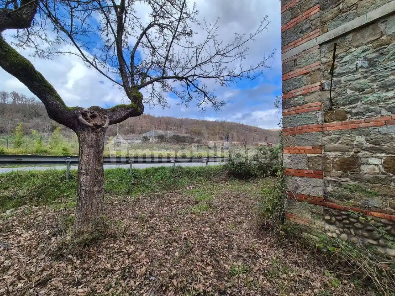Rustico - Casale in vendita a Subbiano