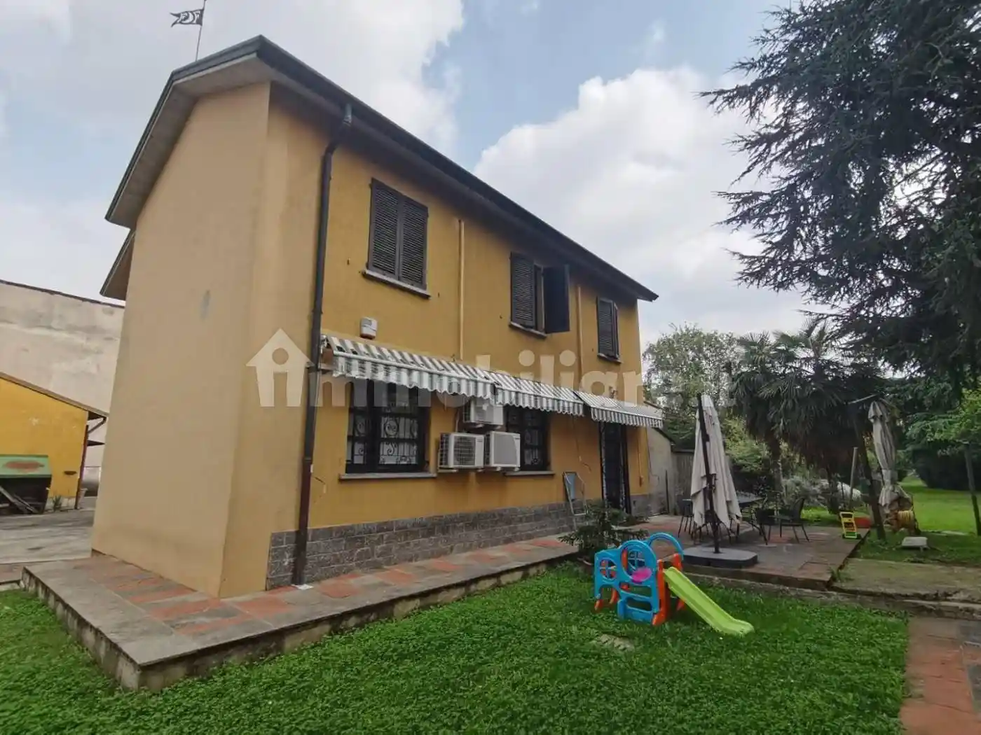 Villa in vendita a Brugherio