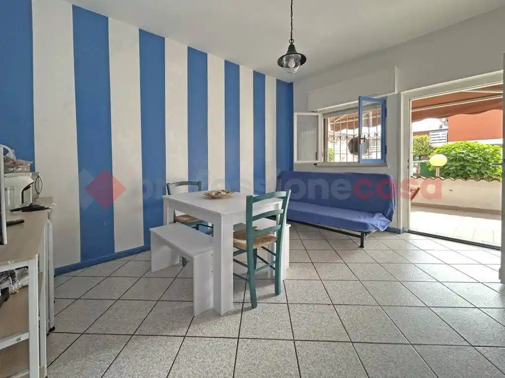 Appartamento in vendita a Castelletto Sopra Ticino