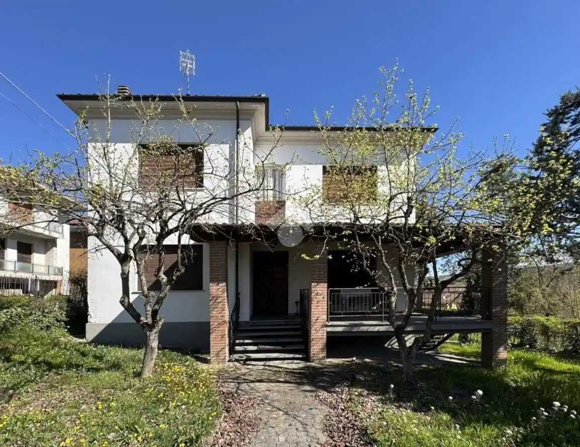 Villa in vendita a Santa Maria della Versa