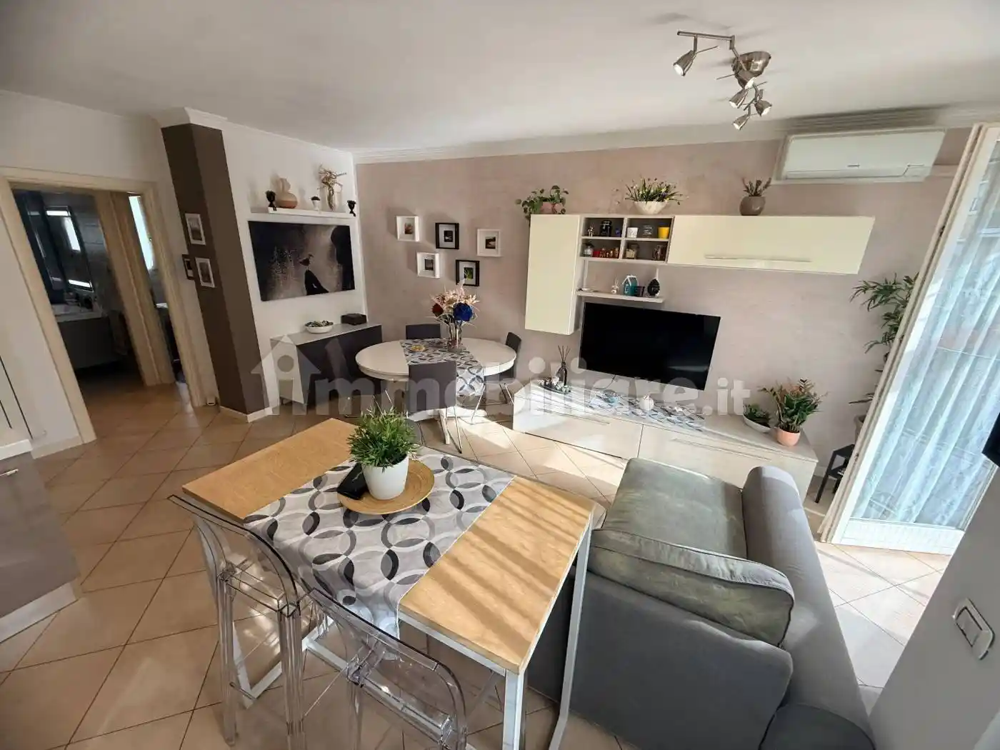 Appartamento in vendita a Aicurzio