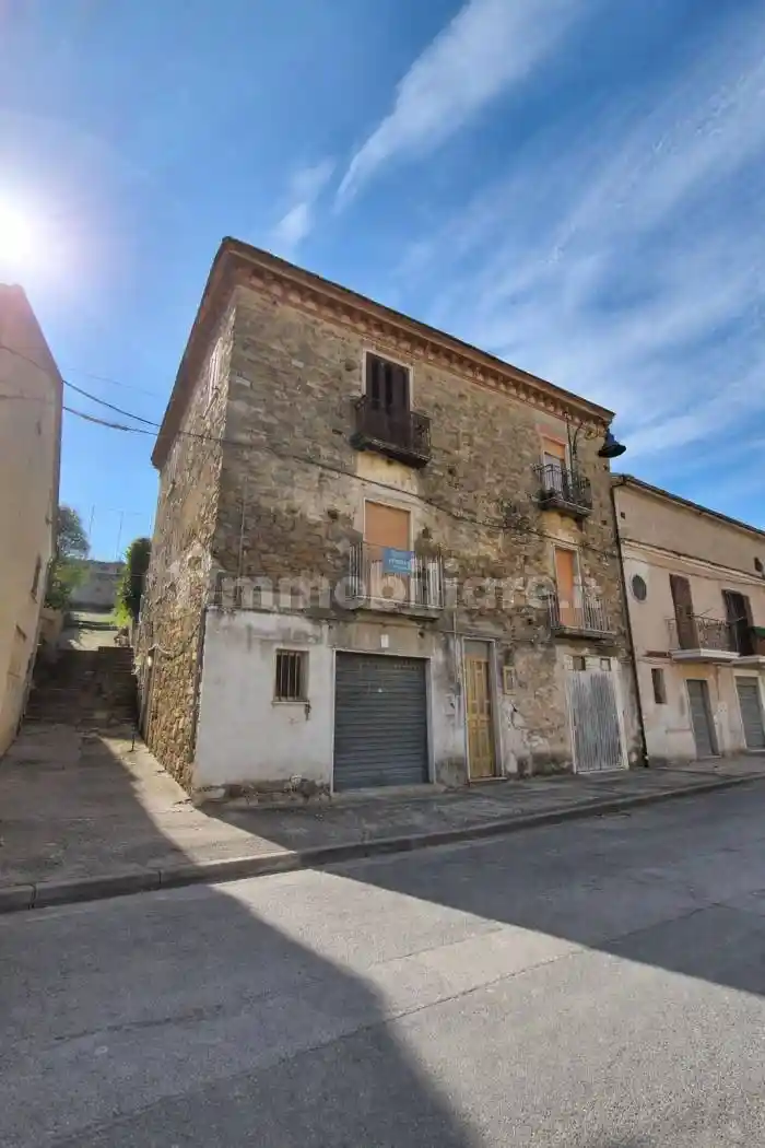 Appartamento in vendita a Prignano Cilento