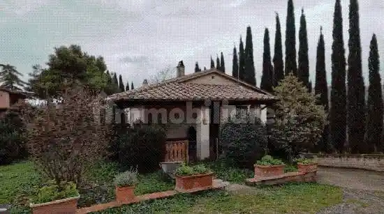 Casa indipendente in vendita a Scansano