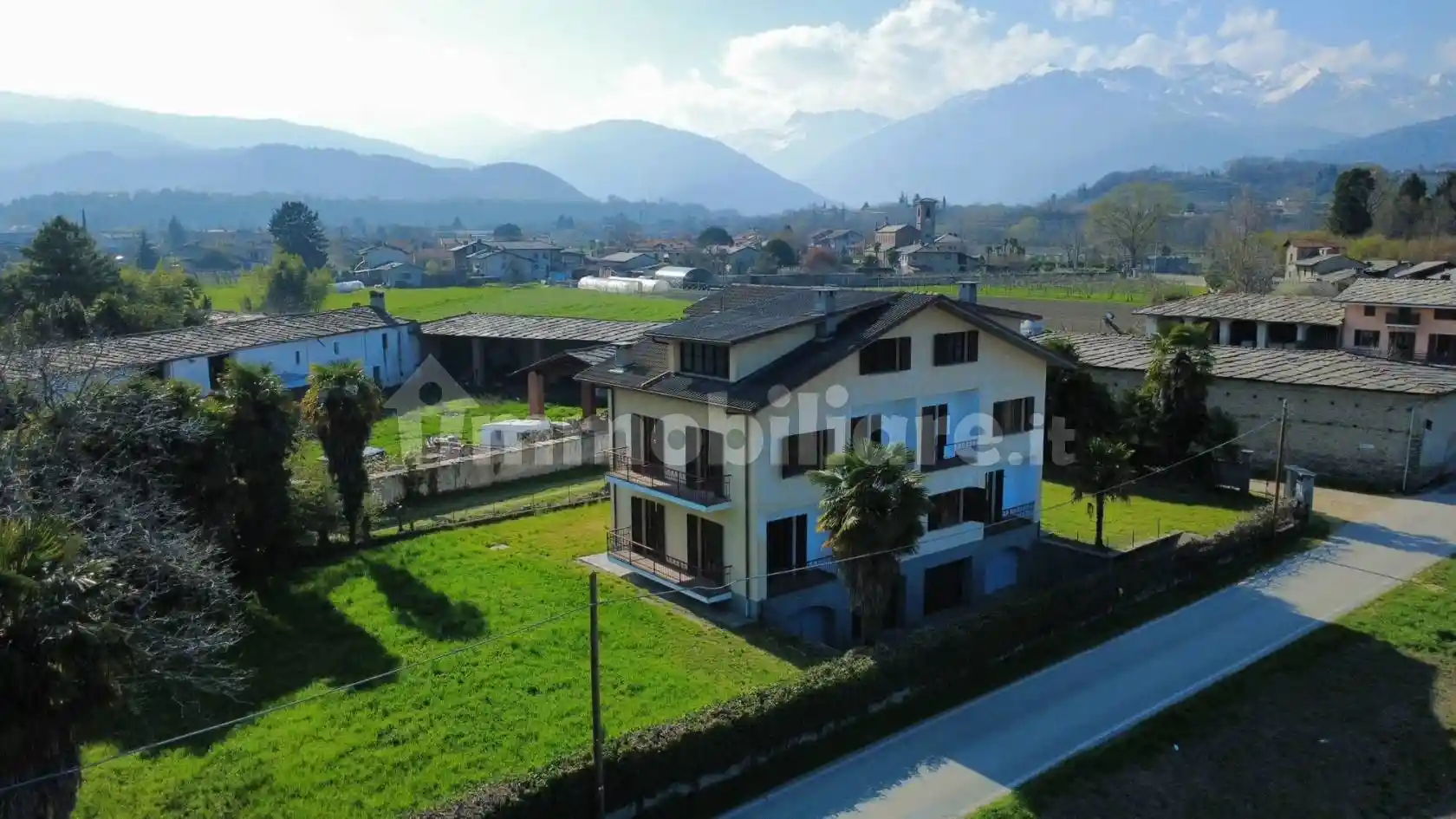 Villa in affitto a Campiglione-Fenile