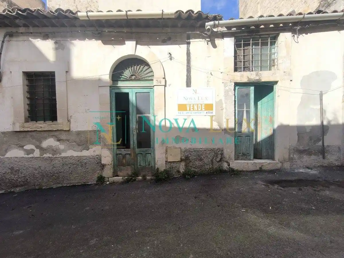 Casa indipendente in vendita a Scicli