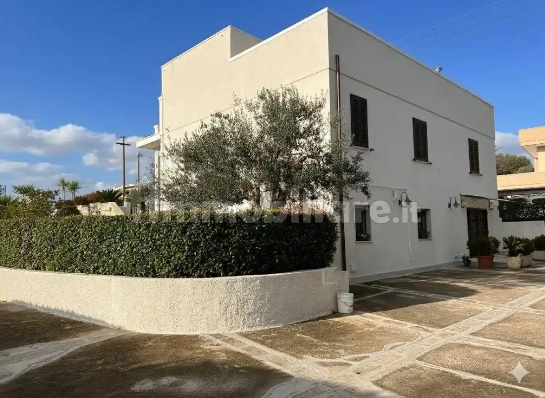 Villa in vendita a Cisternino