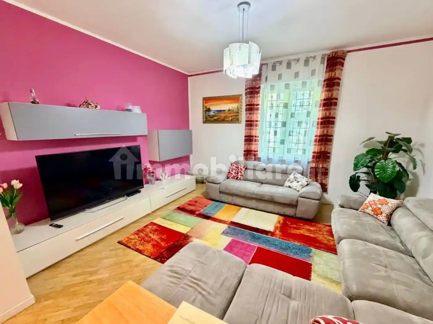 Appartamento in vendita a Piacenza