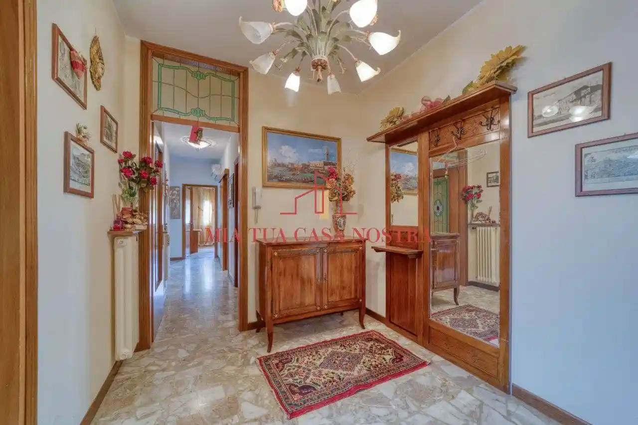 Appartamento in vendita a Este