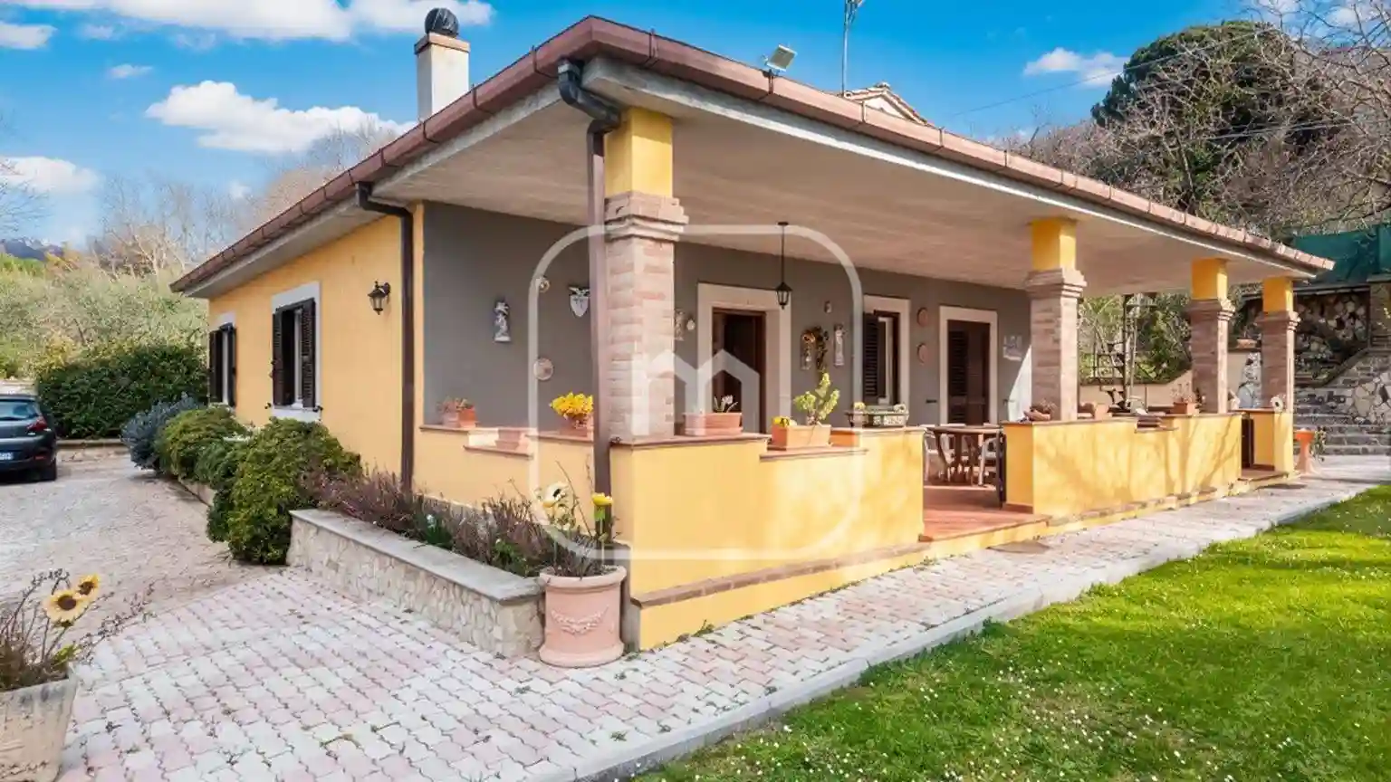 Villa - foto 2
