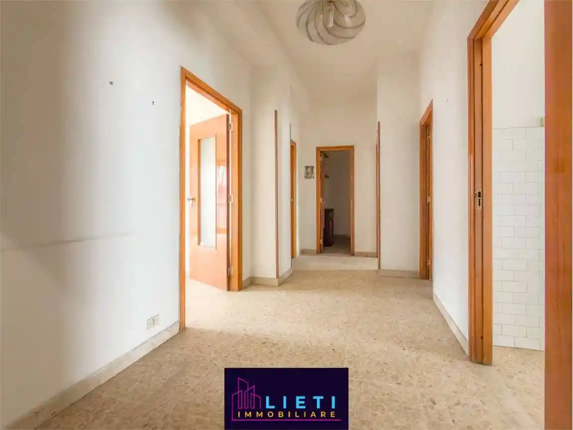Appartamento in vendita a Taranto
