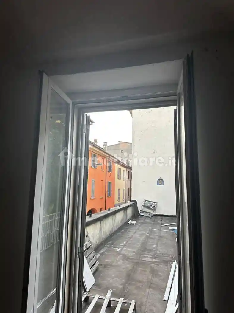 Appartamento in vendita a Piacenza