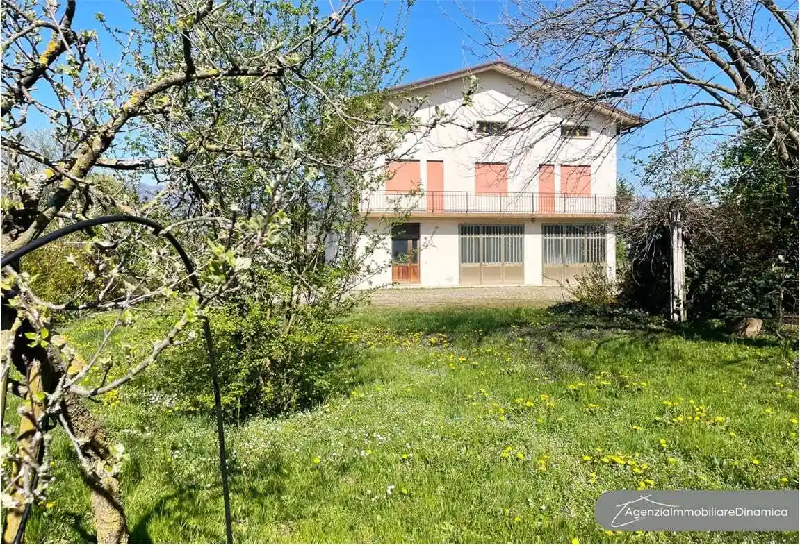 Villa in vendita a Pieve di Soligo