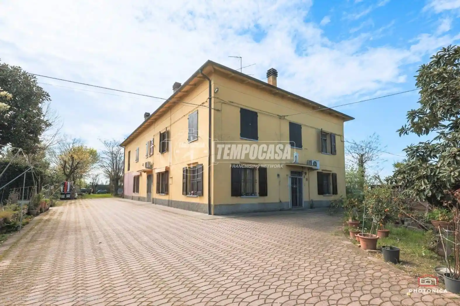 Casa indipendente in vendita a Calderara di Reno