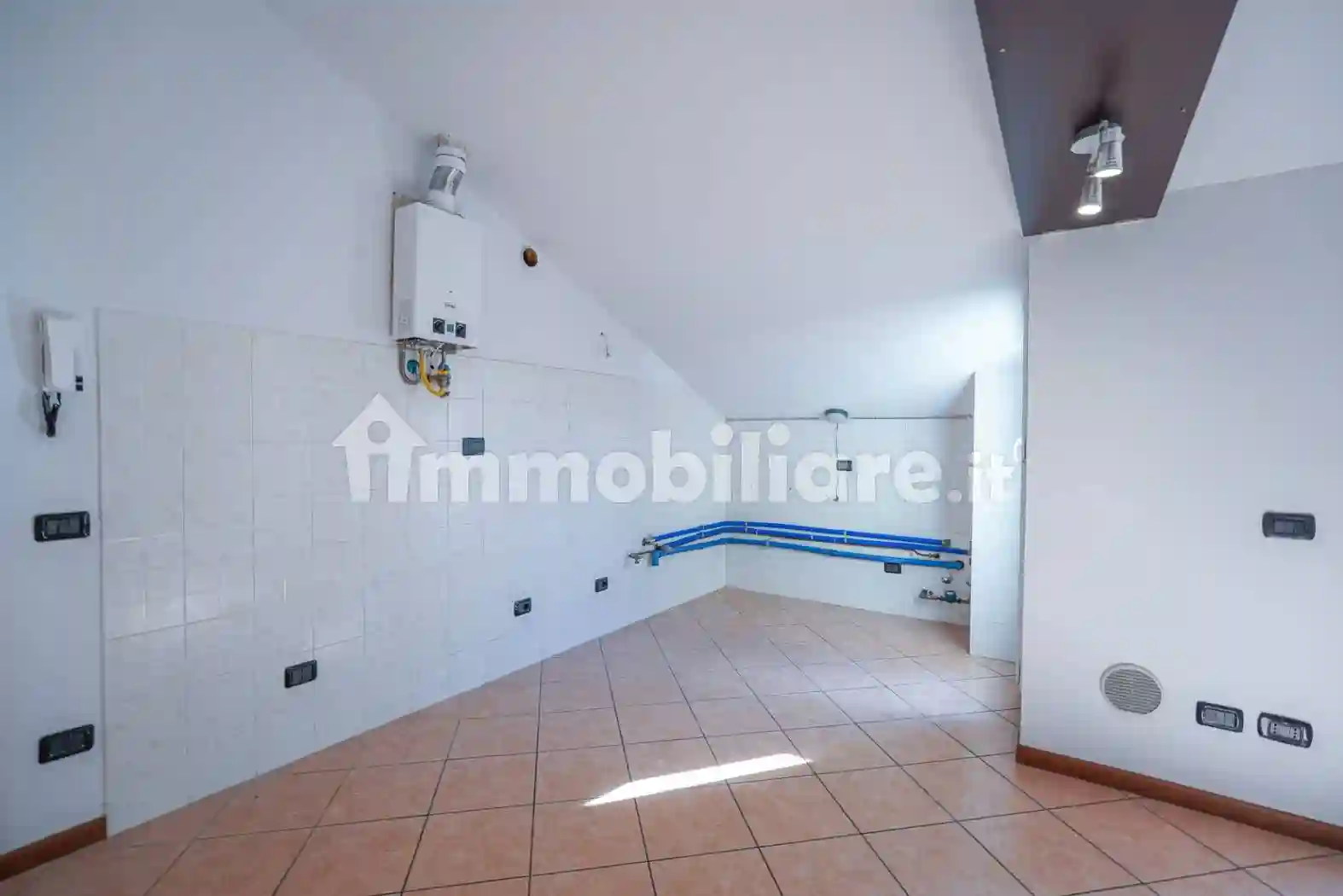 Attico - Mansarda - foto 4