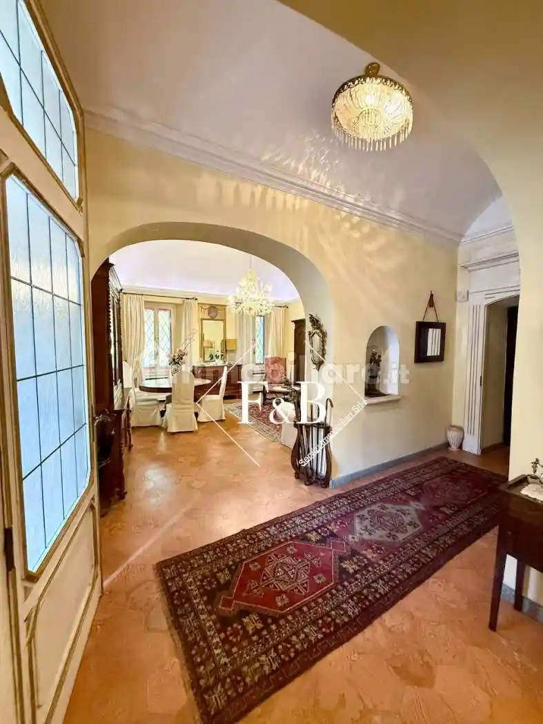 Villa in vendita a Vesime