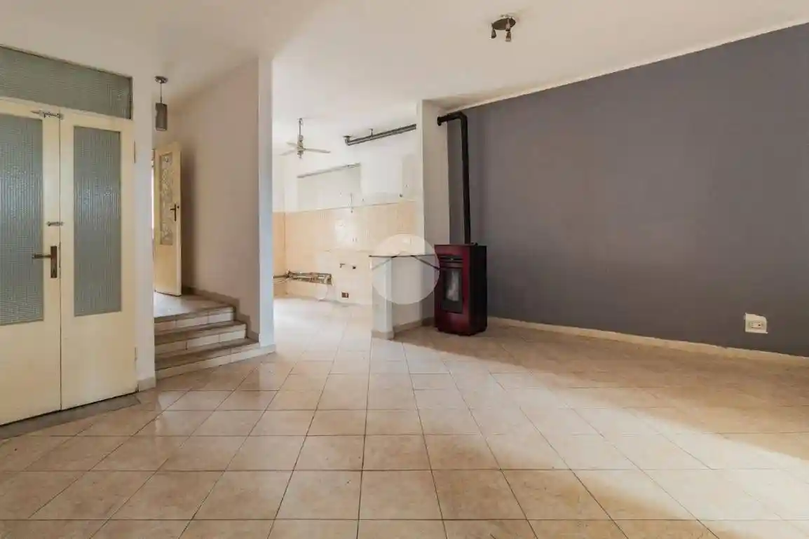 Appartamento in vendita a Gallese