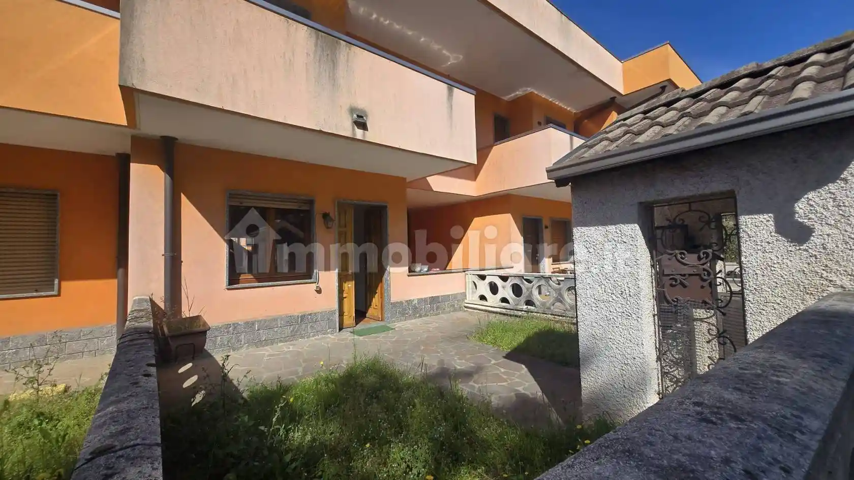 Villetta a schiera in vendita a Cesate