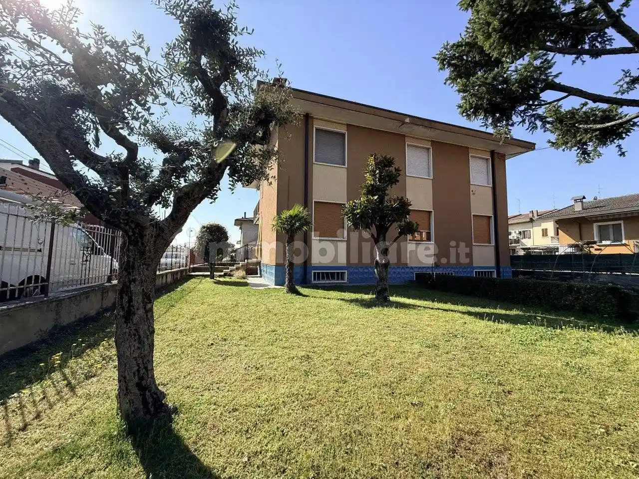 Appartamento in vendita a Castel d'Azzano