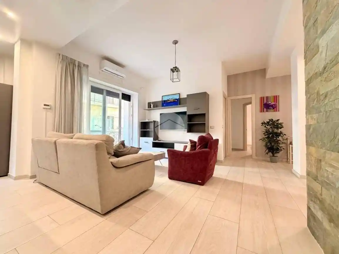 Appartamento in vendita a Napoli