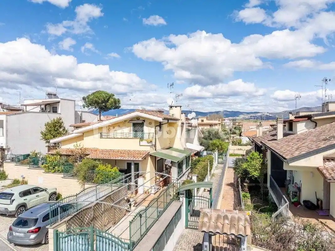 Villetta a schiera in vendita a Roma